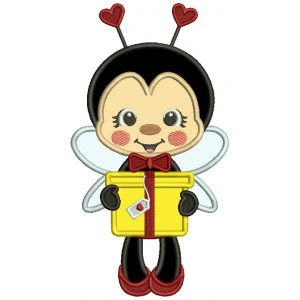 Bee Holding Gift Box With Heart And Bow Valentine's Day Applique Machine Embroidery Design Digitized Pattern
