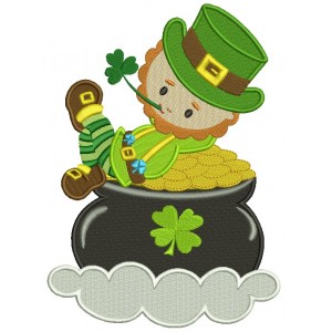 Leprechaun In a Pot of Gold Irish St Patrick's Day Filled Machine Embroidery Design Digitized Pattern